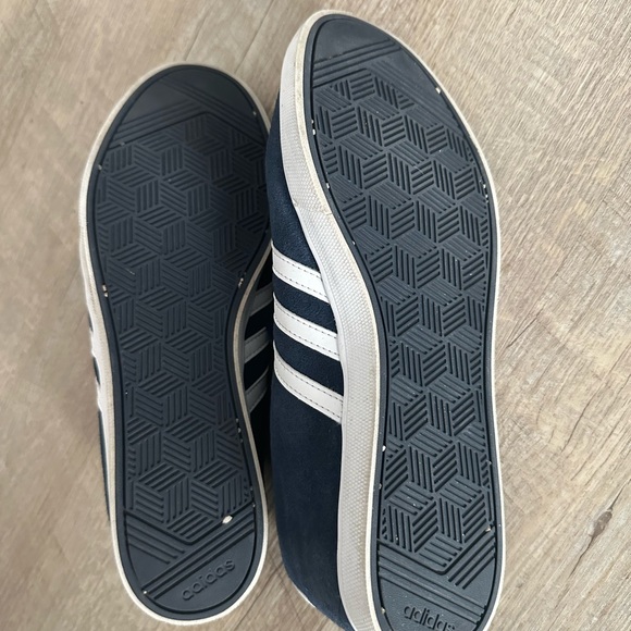 Adidas Shoes - Picture 4 of 5
